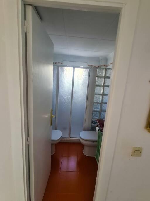 Nice Beachside 2-Bd Apt Near Barcelona Cunit Buitenkant foto